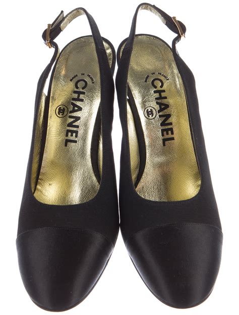 cap toe pumps chanel|Chanel cap toe slingback.